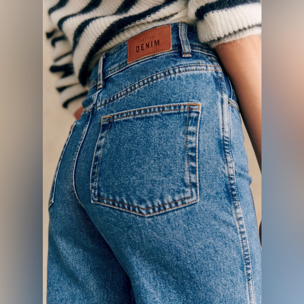 Sezane Le Crop Jean Denim. Size 36. Color: Denim Blue - Picture 3 of 11